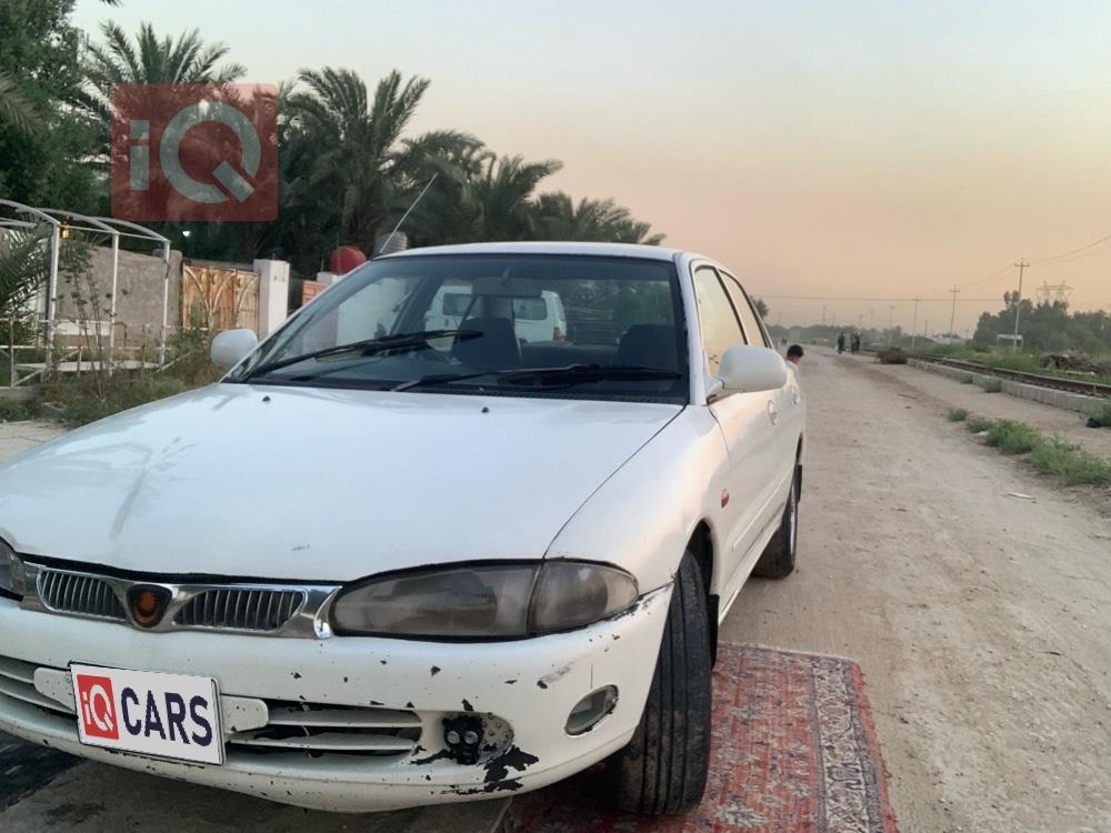 بروتون ويرا